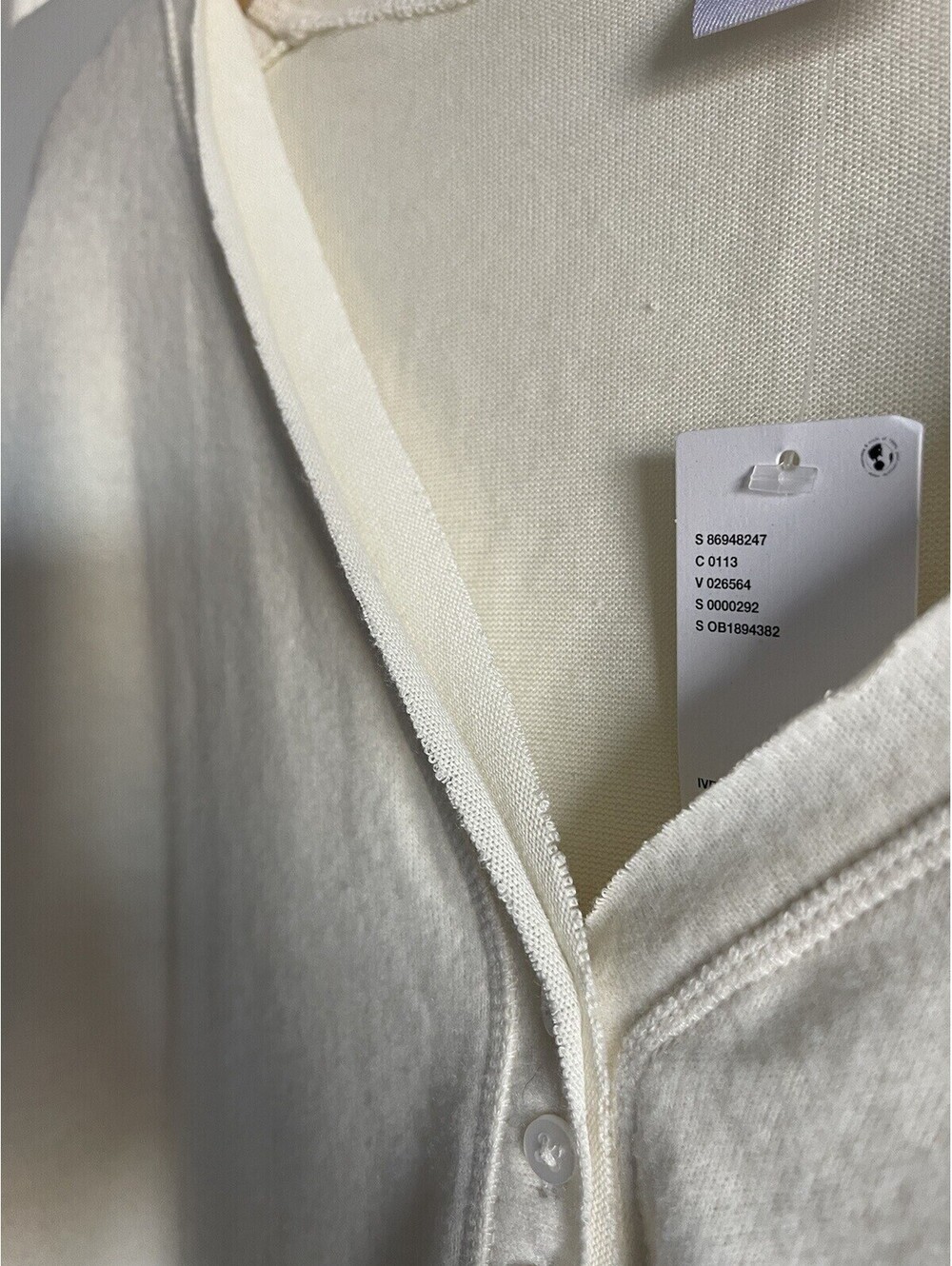 Urban Outfitters Out From Under Women XS Super Soft Ivory Sweater Button L/S NWT - Picture 4 of 15